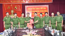 Thứ trưởng Lê Quốc Hùng làm việc tại Trại giam Ninh Khánh
