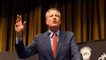 Bill de Blasio: Khởi động cuộc đua vào nhà trắng