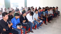 Hàng chục thanh niên lên facebook hẹn nhau đua xe