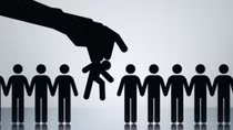 Bệnh viện GTVT Huế chấm dứt hợp đồng 35 lao động