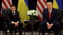 Tổng thống Ukraine đối đầu sóng gió ngoại giao