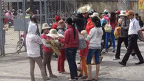 Ngán ngẩm nạn “chặt chém” du khách