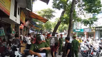 Quận Hoàn Kiếm: 297 trường hợp không đeo khẩu trang bị phạt gần 60 triệu đồng