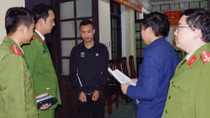 Rao bán số trúng lô đề qua mạng, lừa tiền tỷ của 80 "con bạc"