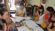 Trai - cốp cô Nha