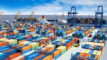 Việt Nam xuất siêu trên 17 tỷ USD