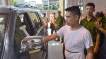 Thực nghiệm hiện trường các vụ đập kính ô tô trộm cắp tài sản