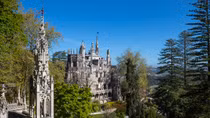 Lâu đài Quinta da Regaleira vẻ đẹp ma mị