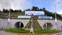 Đèo cả thông hầm, miền trung vươn tầm cao mới