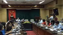 Tiếp tục vận động mỗi cặp vợ chồng nên có 2 con