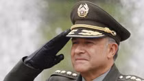 Oscar Naranjo: Tư lệnh cảnh sát trở thành phó Tổng thống