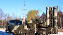 Tên lửa S-400 vẫn hoạt động tốt dù “tra tấn” ở -45 độ C