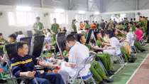 Gần 700 cán bộ, chiến sĩ Công an Hà Giang tham gia hiến máu