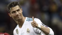 Ronaldo chấp nhận nộp 22,1 triệu đôla để thoát án tù giam