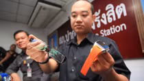 Cảnh sát các nước làm gì để chống gian lận thi cử?