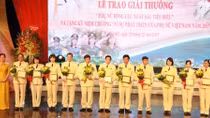 Những bông hoa tỏa hương: Tôn vinh 8 phụ nữ tiêu biểu
