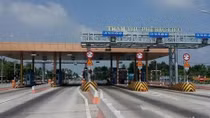 Bộ Giao thông Vận tải quyết lộ trình thu phí không dừng ở các trạm đặc thù