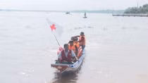 Đội cứu hộ cứu nạn tình nguyện trên sông Sa Đéc