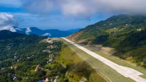 Pakyong: Sân bay nằm trên “nóc nhà thế giới”