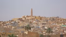 Thị trấn ốc đảo bí ẩn hàng ngàn năm nằm sâu trong sa mạc Sahara