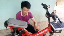 Học sinh trường làng chế tạo xe chạy bằng năng lượng mặt trời 