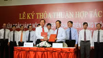  Tạo việc làm và thu nhập cho hàng vạn lao động ngành cao su