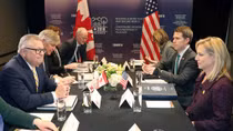 G7 bắt tay giải quyết "hồ sơ nóng"
