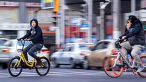 Xe đạp thuê kéo giảm kẹt xe