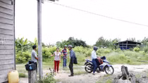 Cần sớm làm rõ hành vi ngang nhiên đánh người, phá hoại tài sản