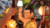 Không tổ chức các hình thức tập trung đông người trong dịp lễ Phật đản