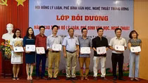 Từ một cuộc điểm danh, bồi dưỡng, gặp gỡ các nhà phê bình trẻ