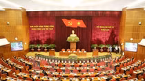 Không thể “lần mò như dò đá qua sông”