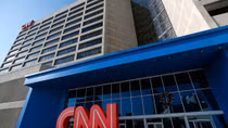 Chiến dịch Trump sẽ kiện hãng tin CNN?