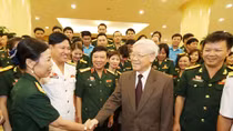 Tổng Bí thư Nguyễn Phú Trọng tiếp Đoàn đại biểu Công đoàn Quân đội xuất sắc