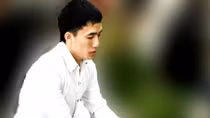 Cựu sinh viên sa ngã và nỗi cô độc chốn biệt giam