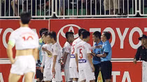  Quảng Ninh và Hoàng Anh Gia Lai đều quyết thắng