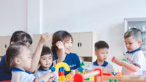 Làm giáo dục phải bắt nguồn từ sự yêu thương