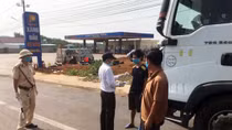 Bám chốt, làm tốt công tác chống dịch ở cửa ngõ nam Tây Nguyên
