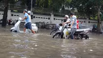 Hà Nội nan giải trước tình trạng chưa mưa đã ngập?