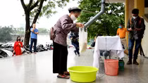 Lặng lẽ