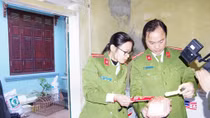 Lính môi trường kể chuyện phá án