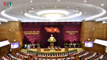 Tự soi, tự sửa để chống "viên đạn bọc đường"