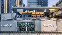 Nga và Huawei hợp tác