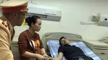 Tài xế đang điều khiển ôtô bỗng lên cơn co giật