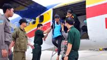 Thủy phi cơ đưa sản phụ từ huyện đảo Trường Sa về đất liền