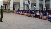Tăng cường tuyên truyền hưởng ứng Ngày thế giới phòng chống AIDS