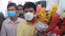 Bệnh nhân người Trung Quốc mời bác sĩ BV Chợ Rẫy đến Vũ Hán chơi