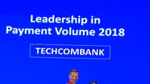 Techcombank dẫn đầu thị trường về doanh số thanh toán qua thẻ Visa tại Việt Nam