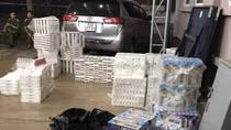 CSGT phát hiện ô tổ chở hơn 11 nghìn bao thuốc lá lậu