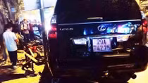 Nữ lái xe Lexus gây tai nạn liên hoàn trên phố Trích Sài có nồng độ cồn cao
